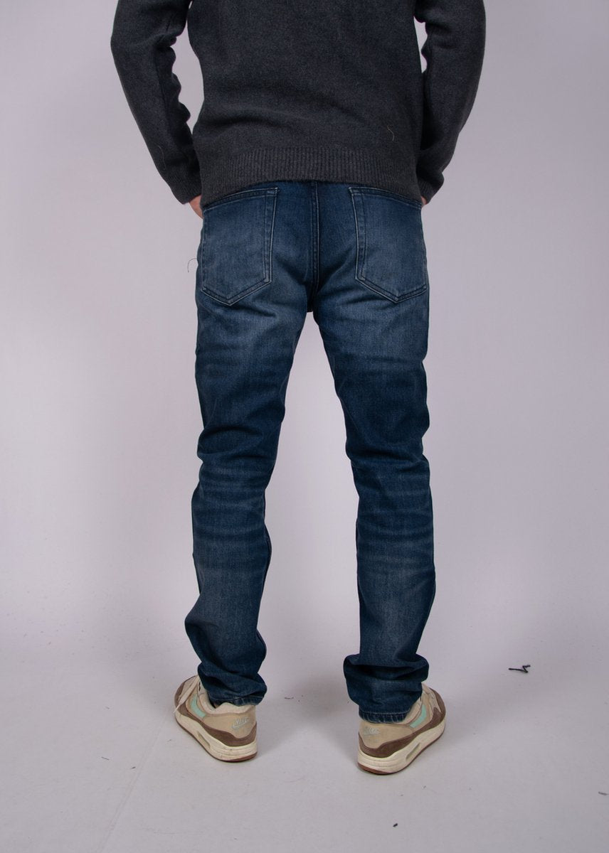 Jean en denim stretch bleu foncé confortable 708