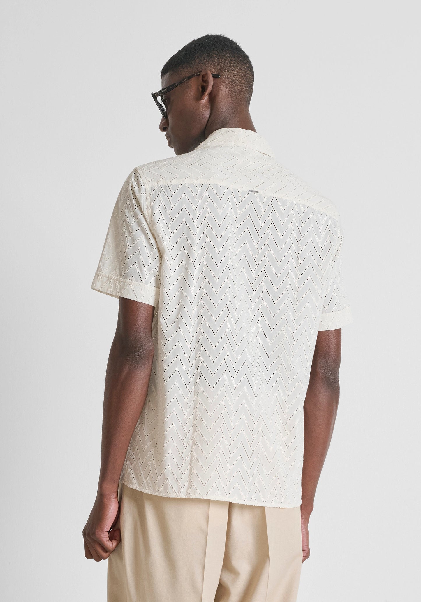 CHEMISE RELAXED FIT « HONULULU » EN POPELINE DE COTON BRODÉE