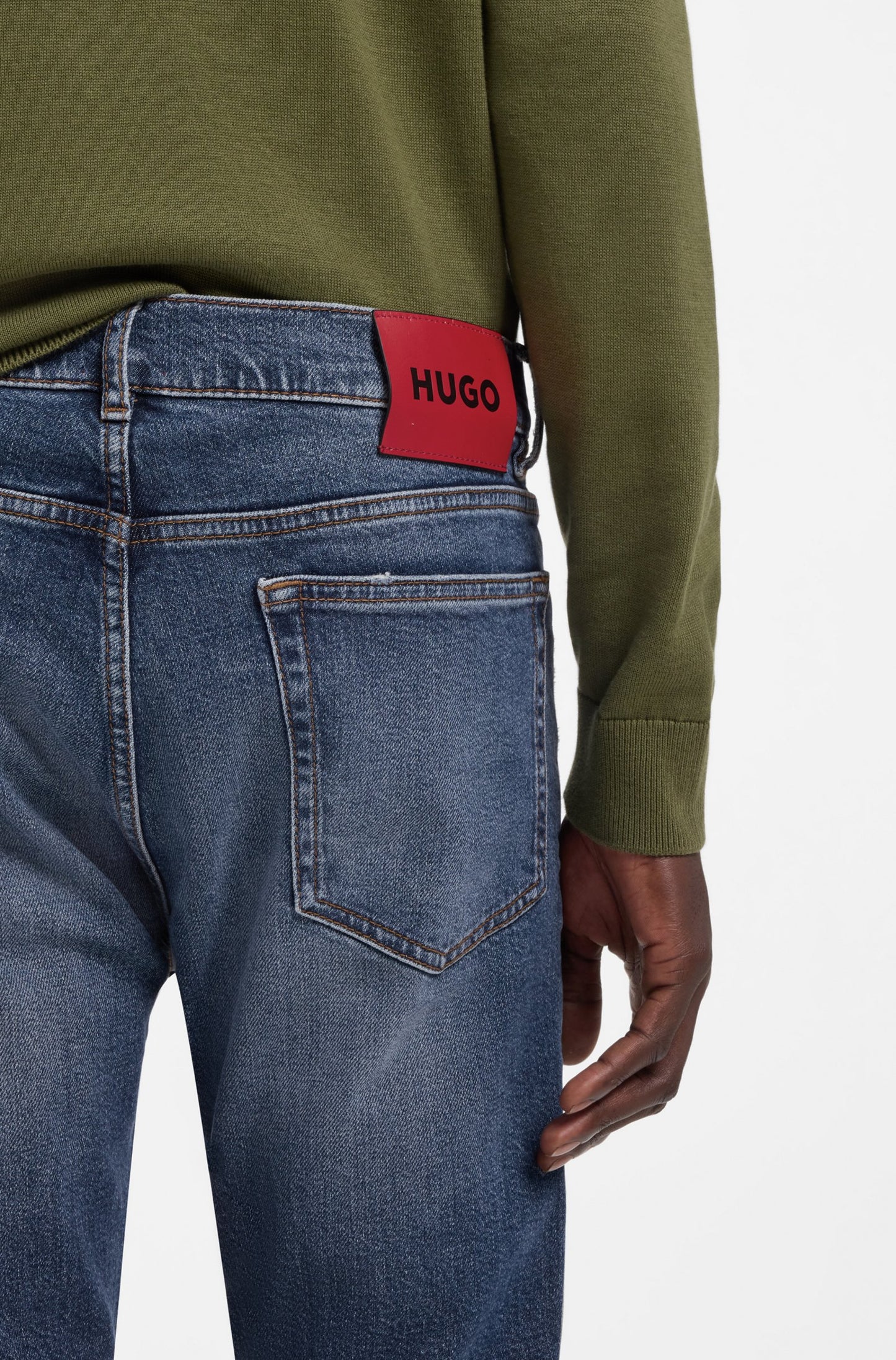 Jean en denim stretch bleu foncé confortable 708