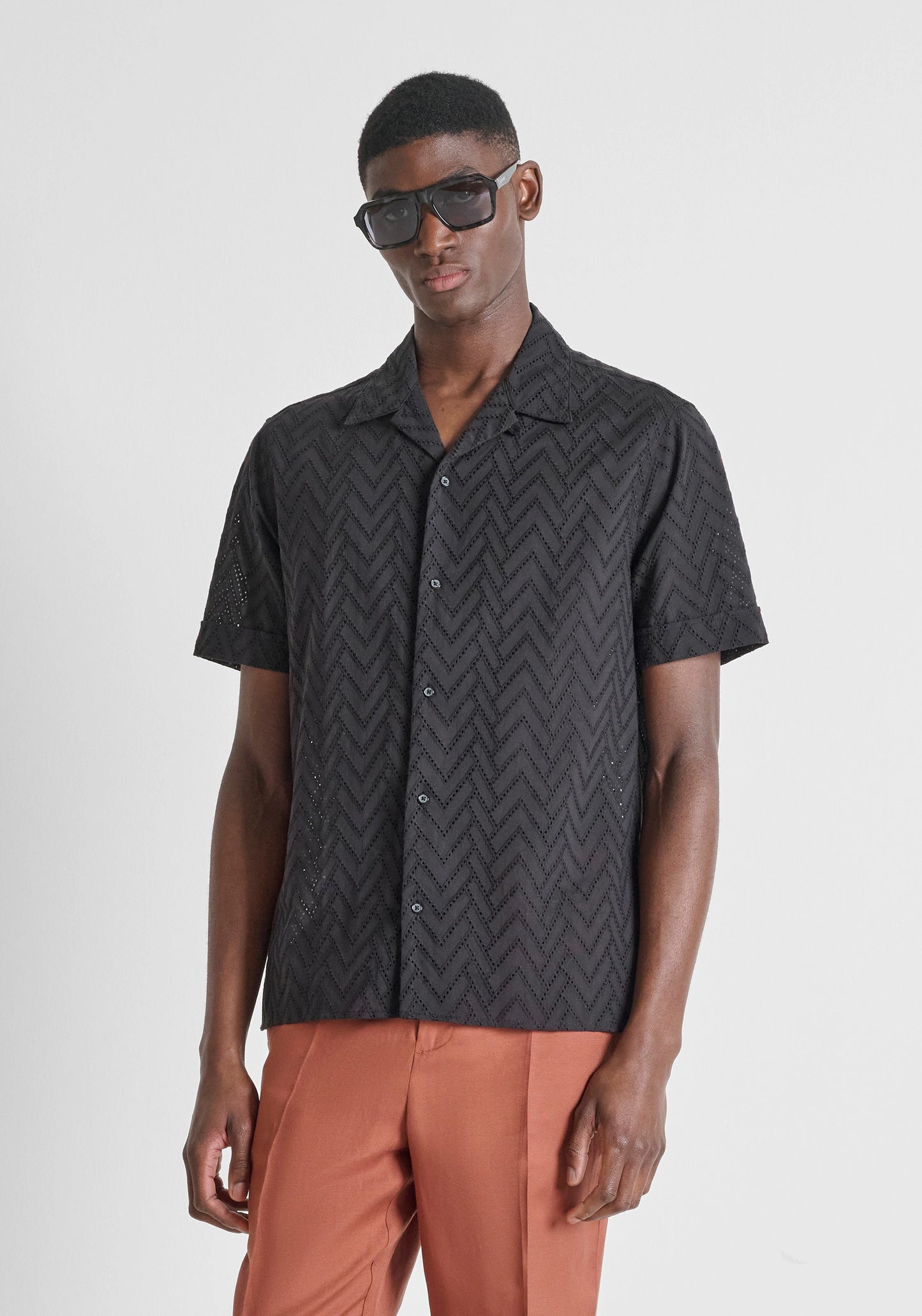 CHEMISE RELAXED FIT « HONULULU » EN POPELINE DE COTON BRODÉE