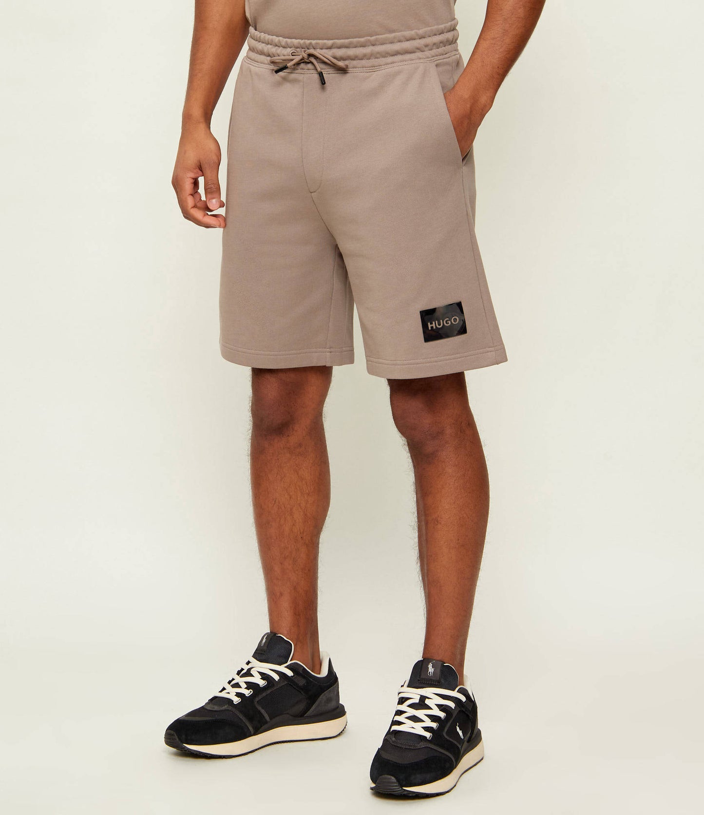 Short en molleton de coton avec logo écaille de tortue